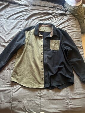 L.L. Bean Two-Tone Olive Green and Black Button-Up Shirt Jacket